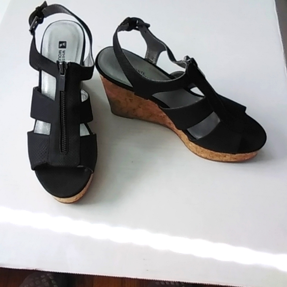 WHITE MOUNTAIN WEDGE SANDAL